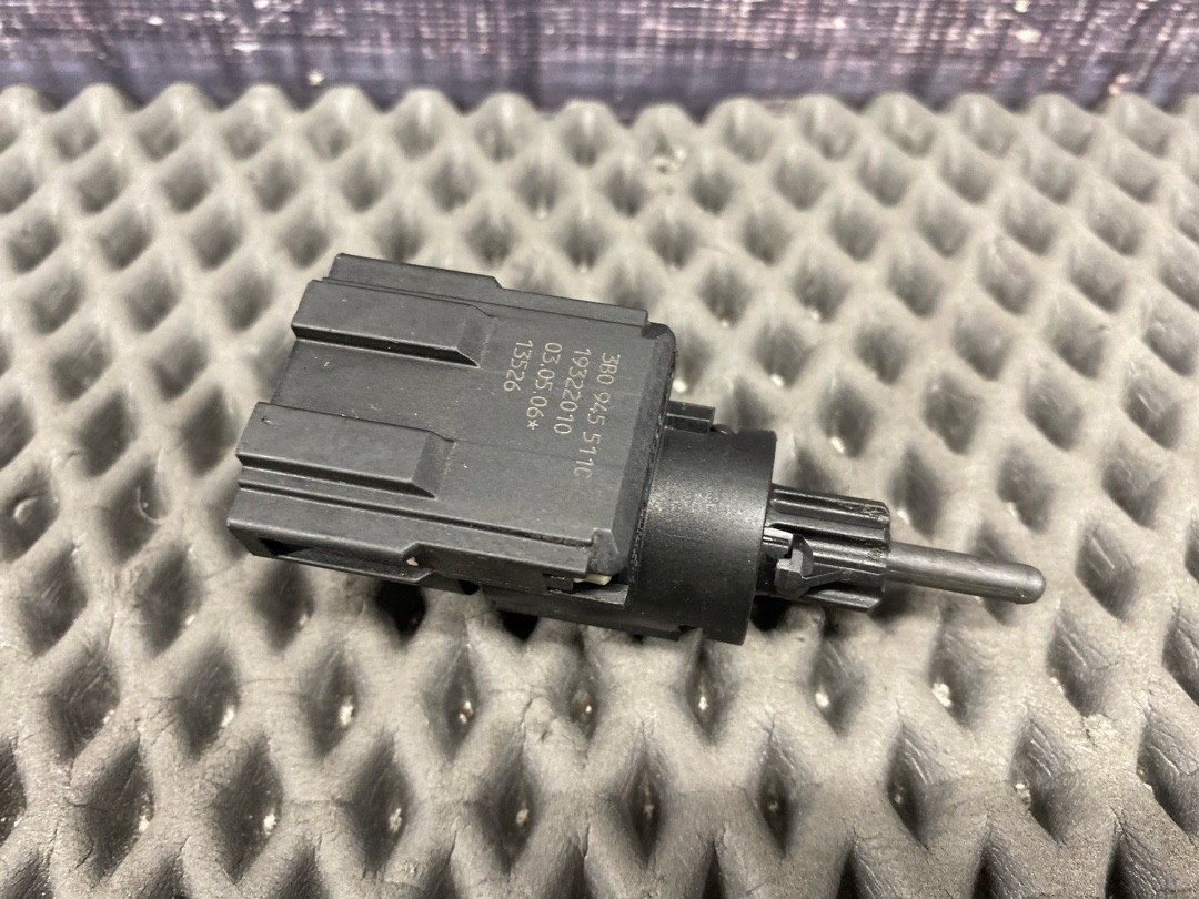 Концевик педали тормоза, 1380 рублей, Красноярск