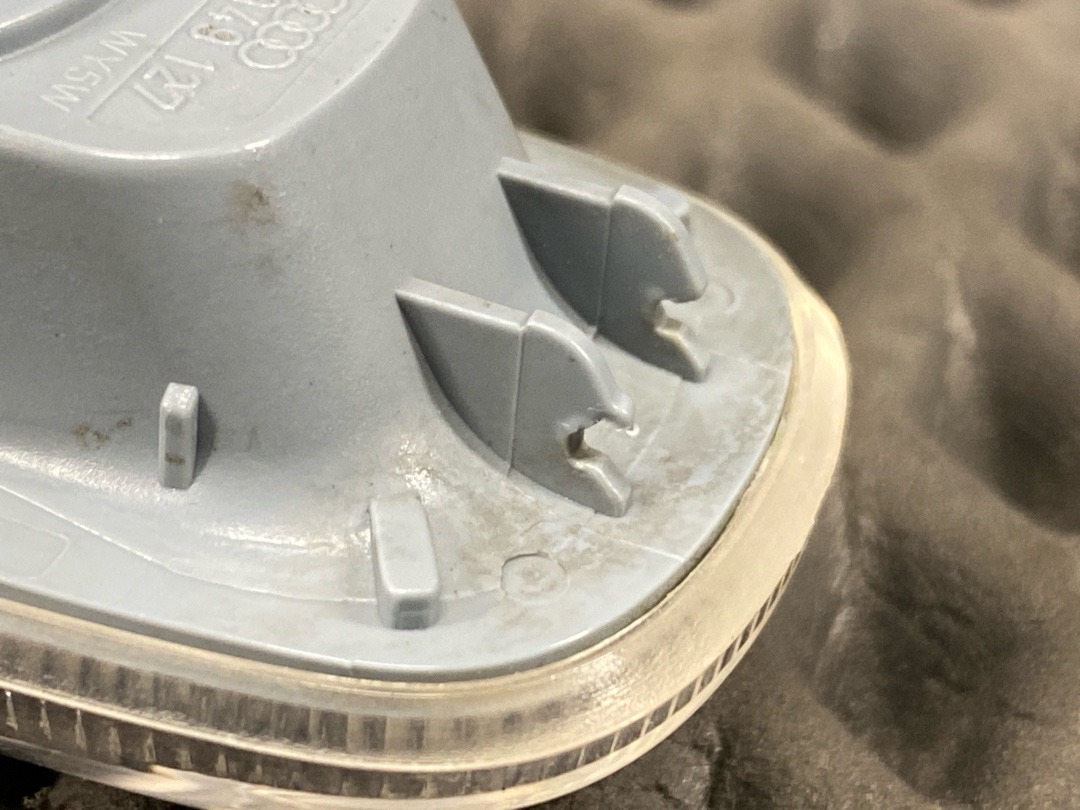 Повторитель в крыло, 500 рублей, Красноярск