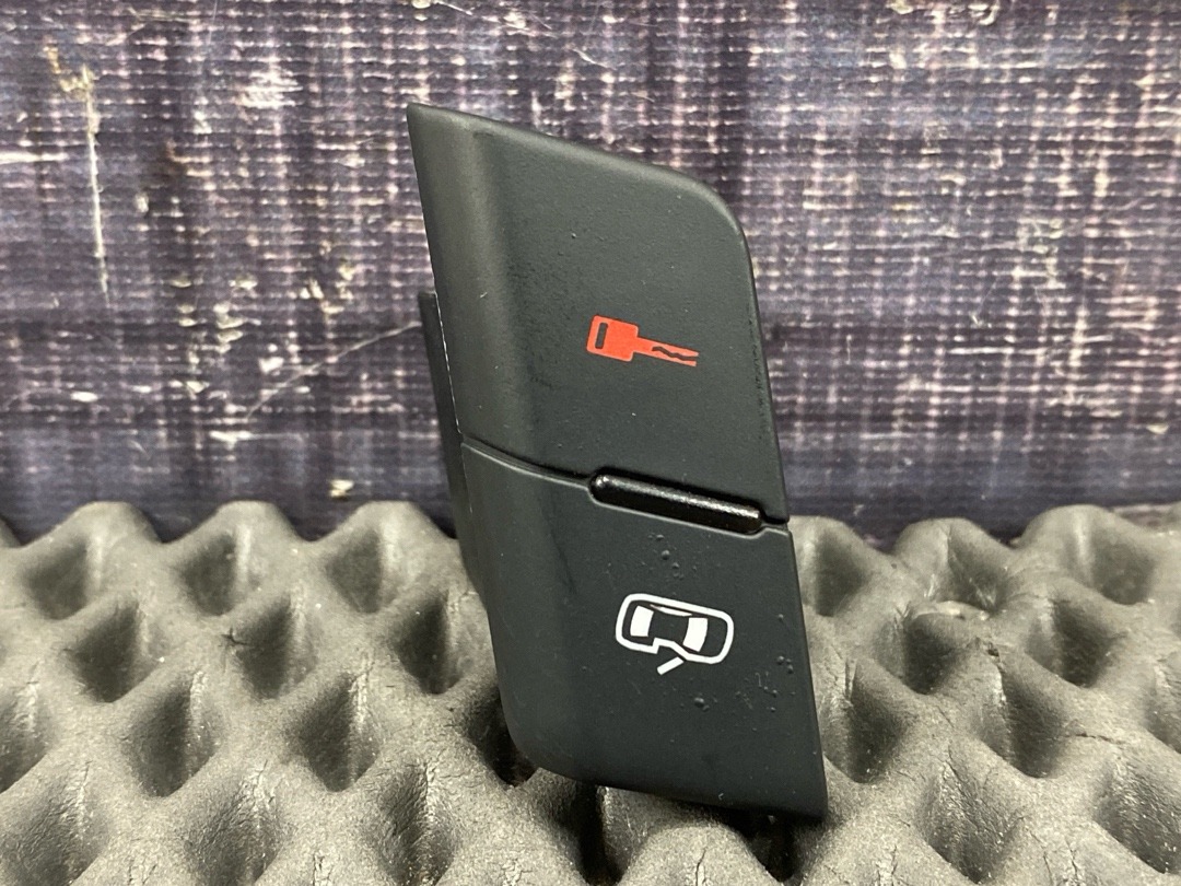 Кнопка центрального замка, 620 рублей, Красноярск