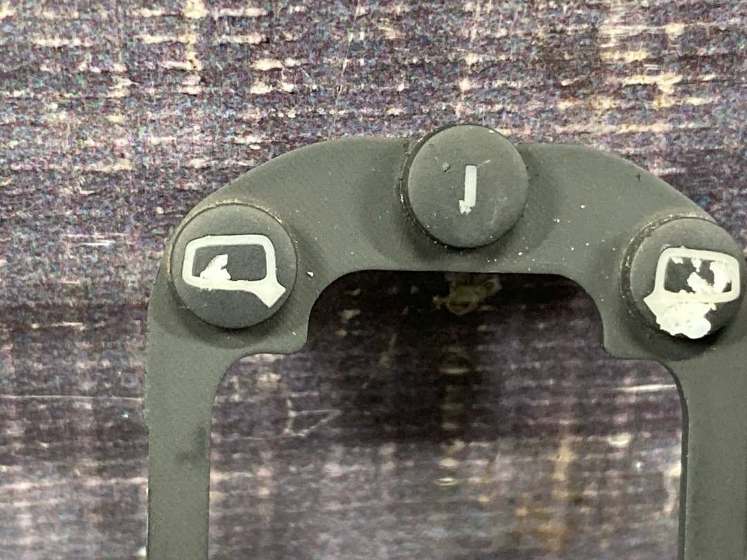 Кнопка регулировки зеркал, 1340 рублей, Красноярск