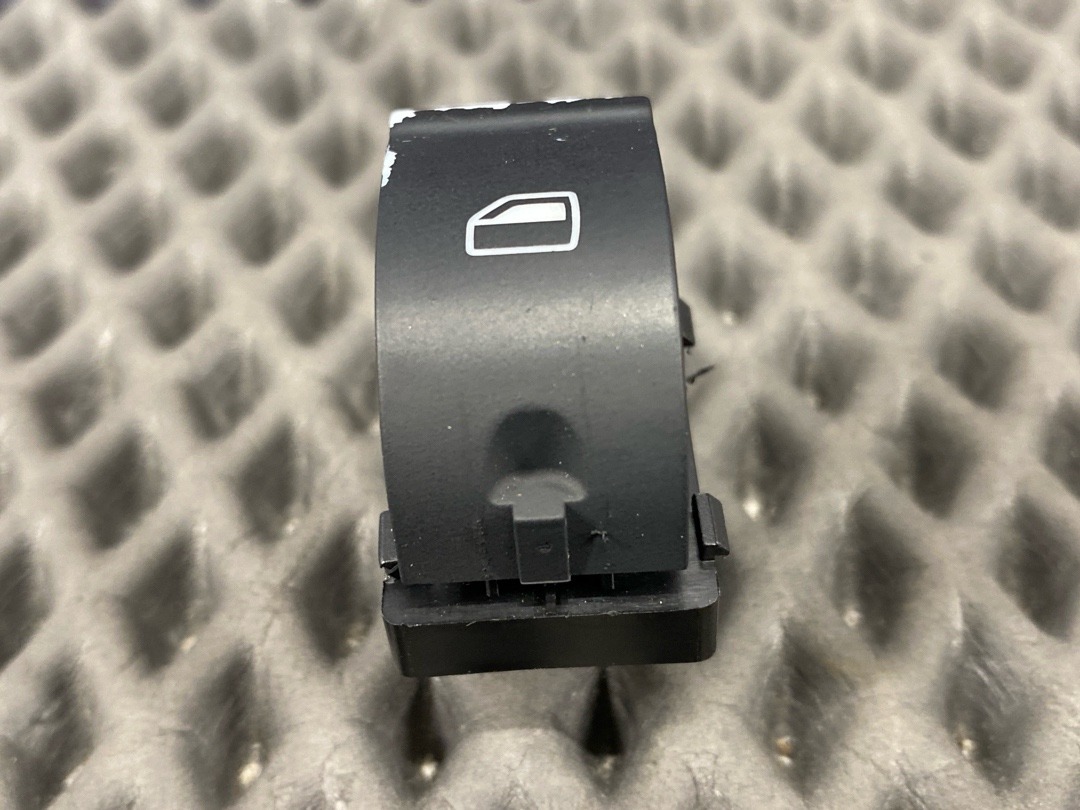 Кнопка стеклоподъемника, 570 рублей, Красноярск