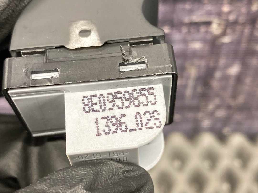 Кнопка стеклоподъемника, 570 рублей, Красноярск