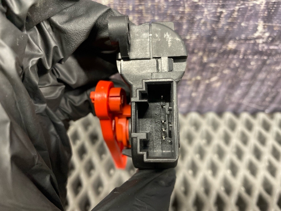 Мотор заслонки печки, 960 рублей, Красноярск