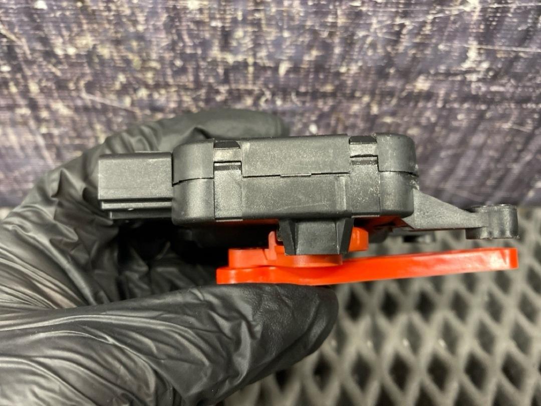 Мотор заслонки печки, 960 рублей, Красноярск