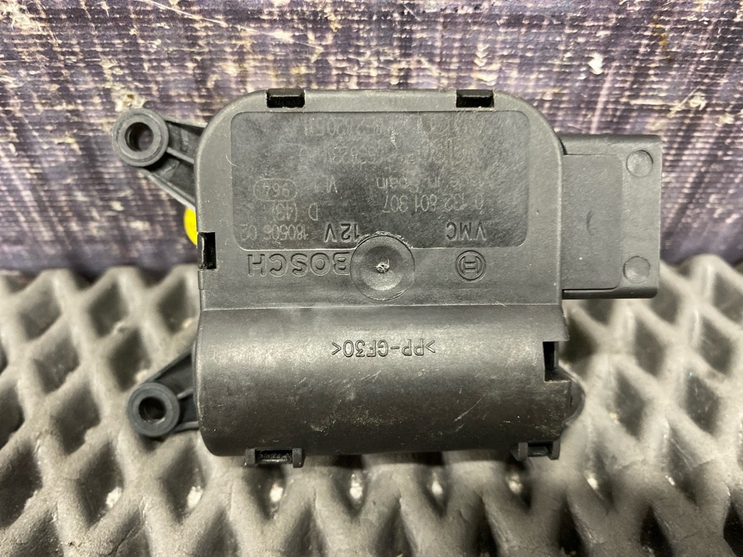 Мотор заслонки печки, 960 рублей, Красноярск