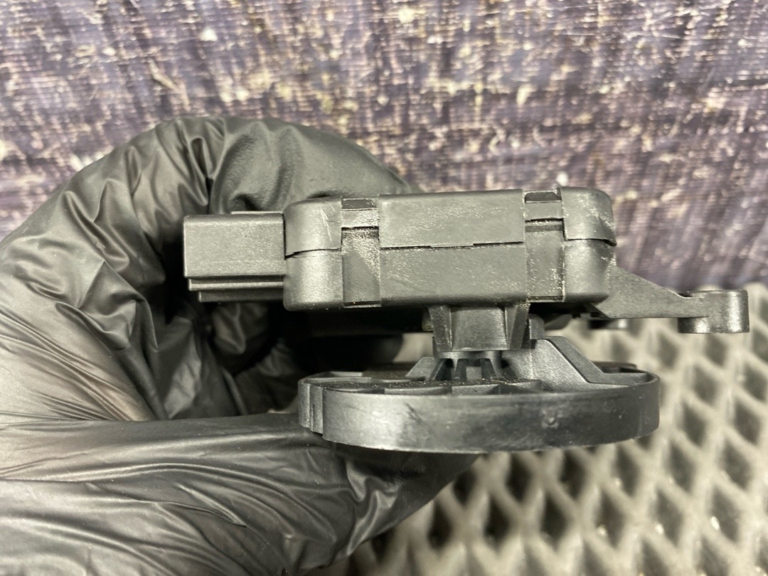 Мотор заслонки печки, 1060 рублей, Красноярск