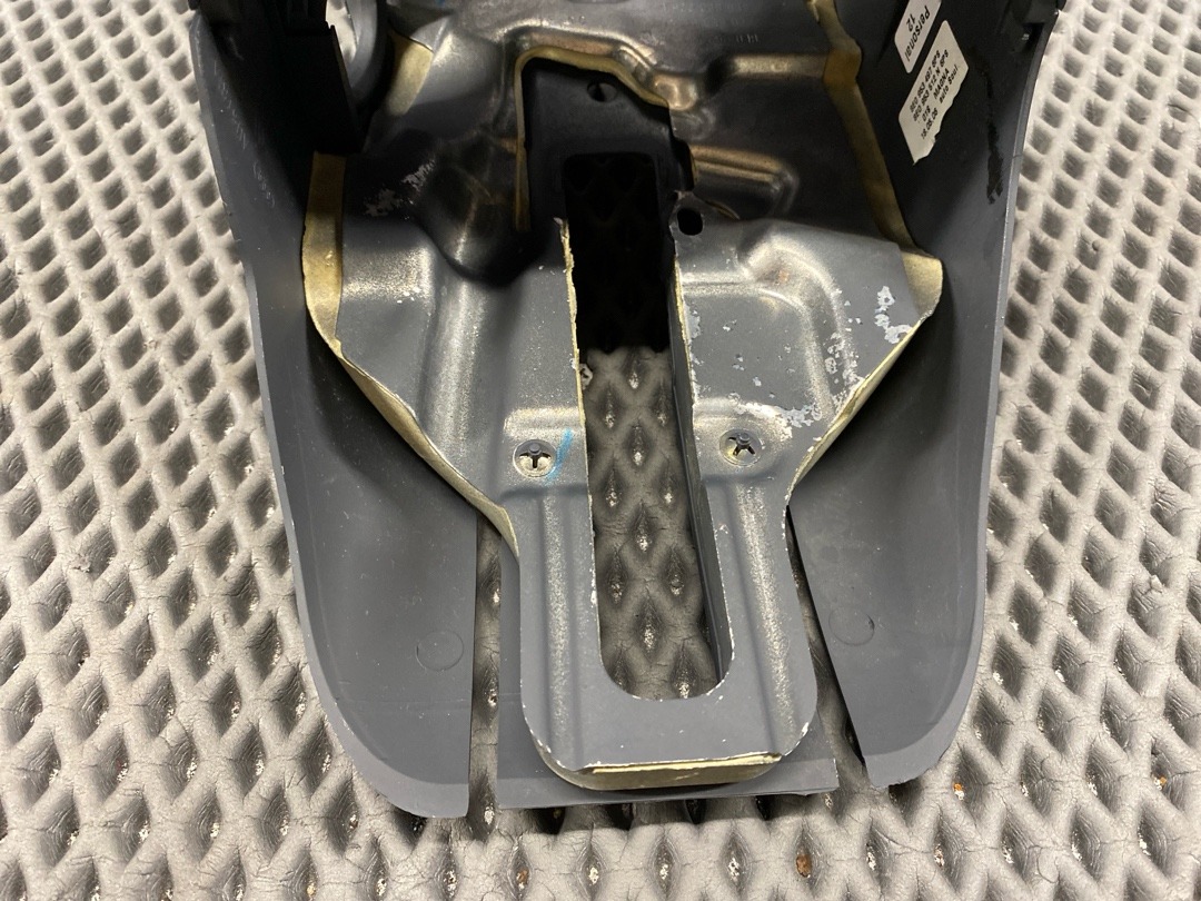 Кожух рулевой колонки, 1180 рублей, Красноярск