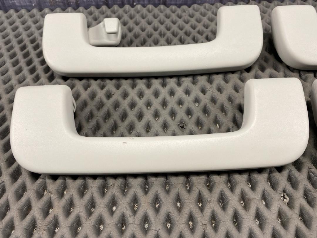 Потолочная ручка, 740 рублей, Красноярск