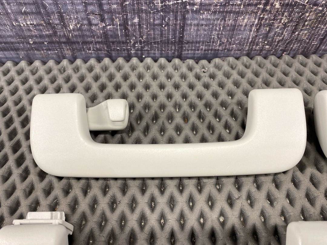 Потолочная ручка, 740 рублей, Красноярск