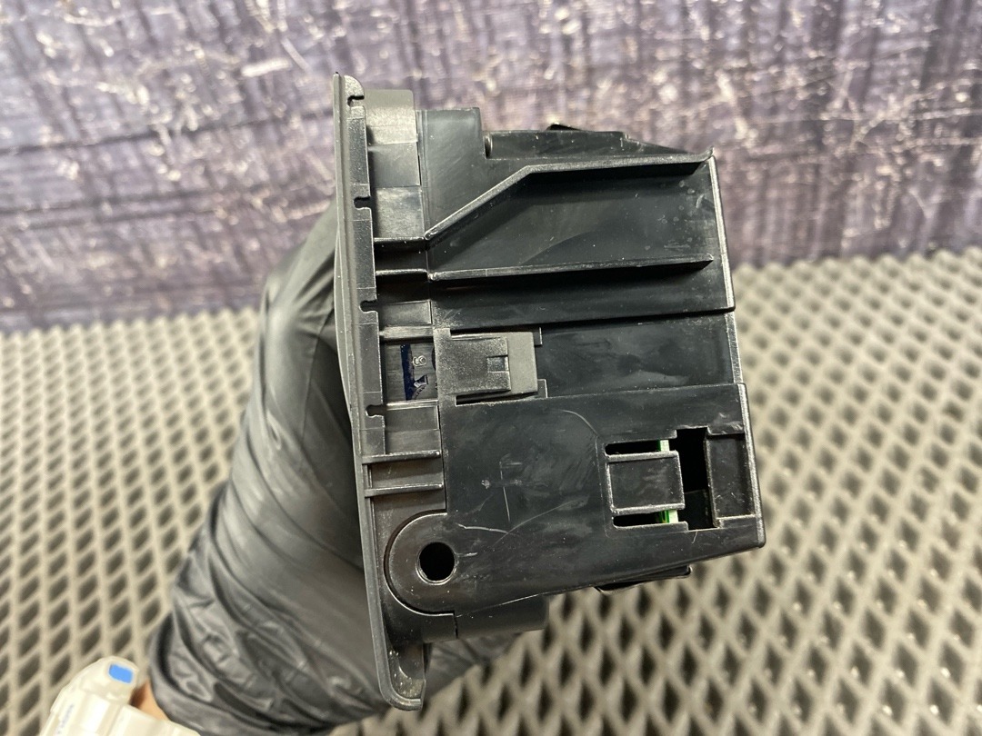 Блок управления климат-контролем, 3570 рублей, Красноярск