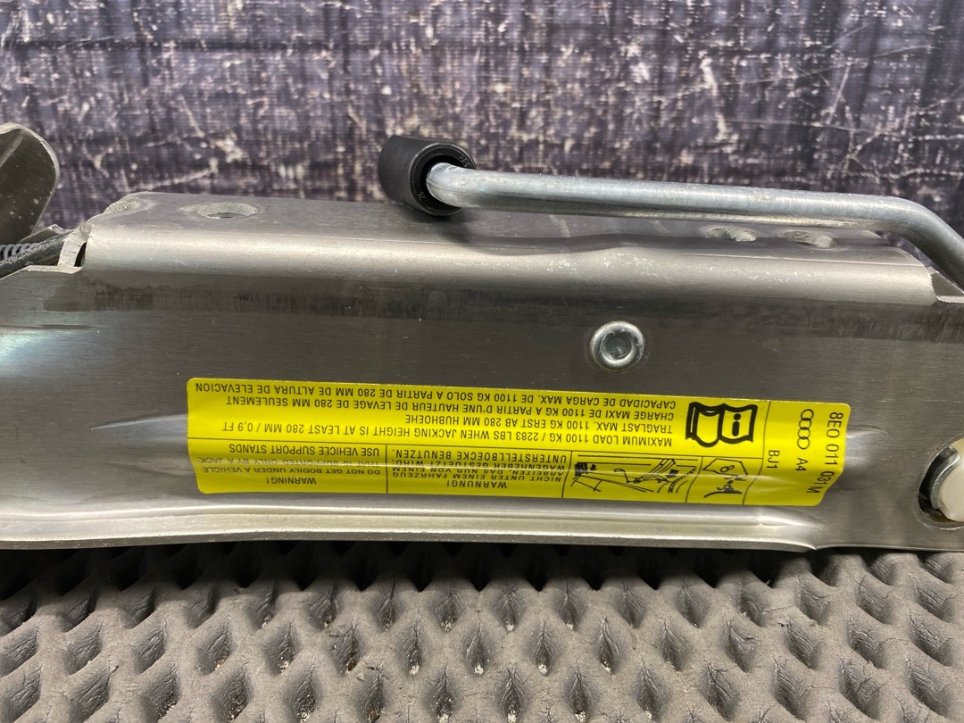 Домкрат, 2970 рублей, Красноярск