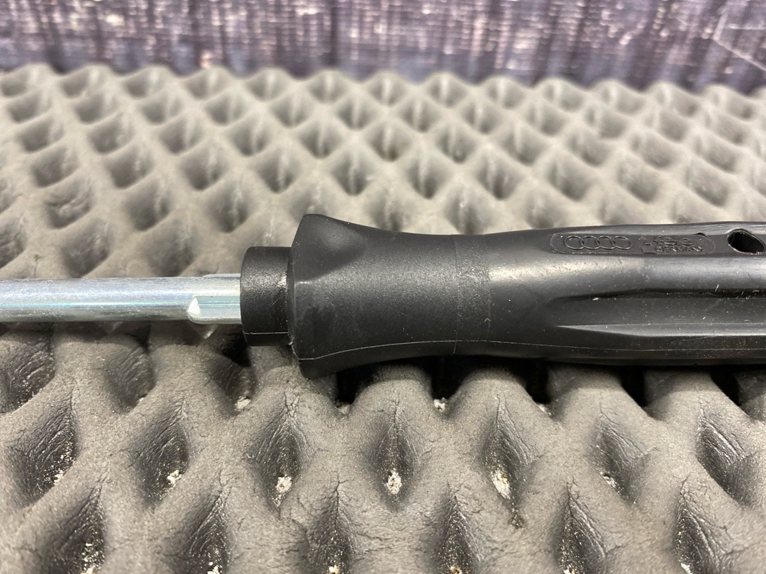 Отвертка, 720 рублей, Красноярск