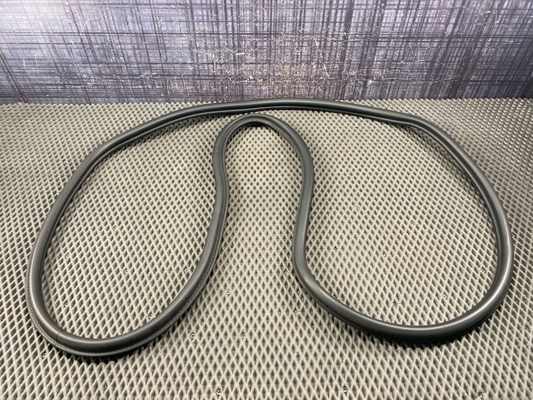 Уплотнитель крышки багажника, 1980 рублей, Красноярск