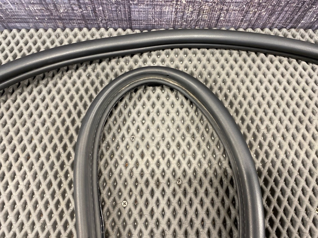 Уплотнитель крышки багажника, 1980 рублей, Красноярск