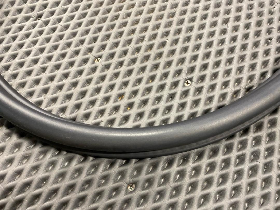 Уплотнитель крышки багажника, 1980 рублей, Красноярск