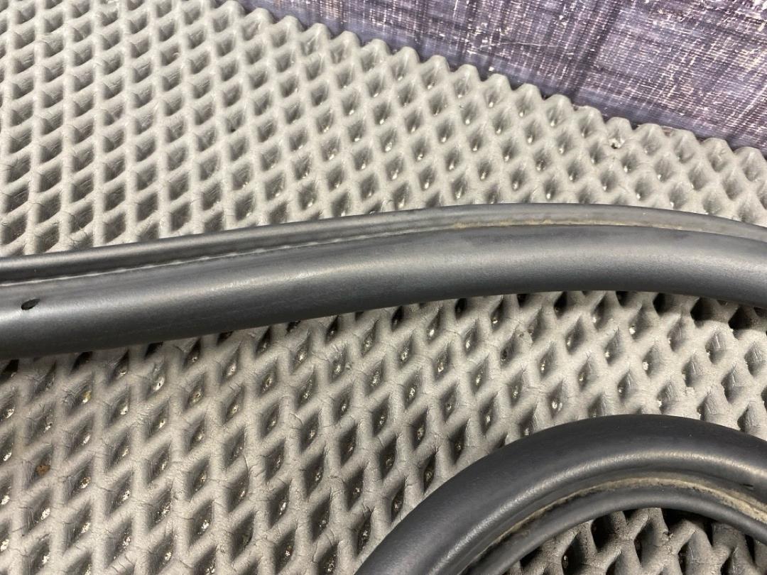 Уплотнитель крышки багажника, 1980 рублей, Красноярск