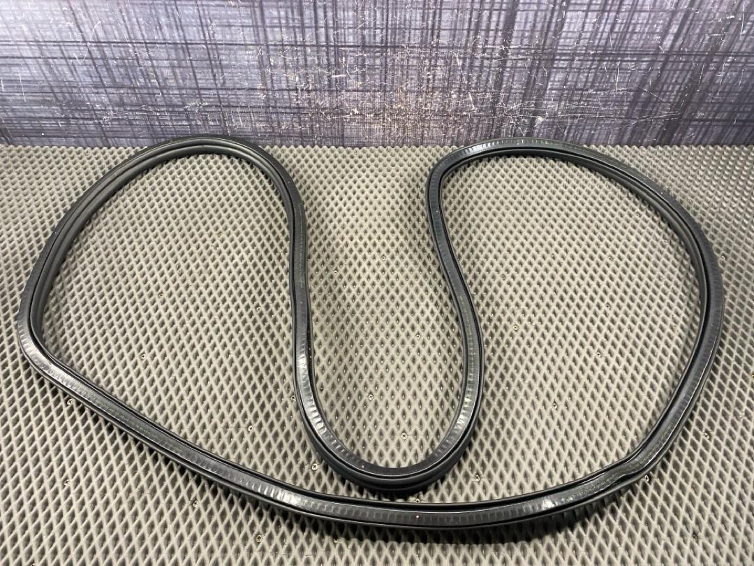 Уплотнитель крышки багажника, 1980 рублей, Красноярск