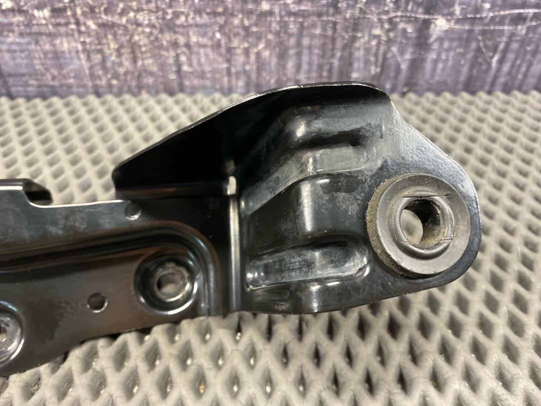 Кронштейн интеркулера, 6670 рублей, Красноярск