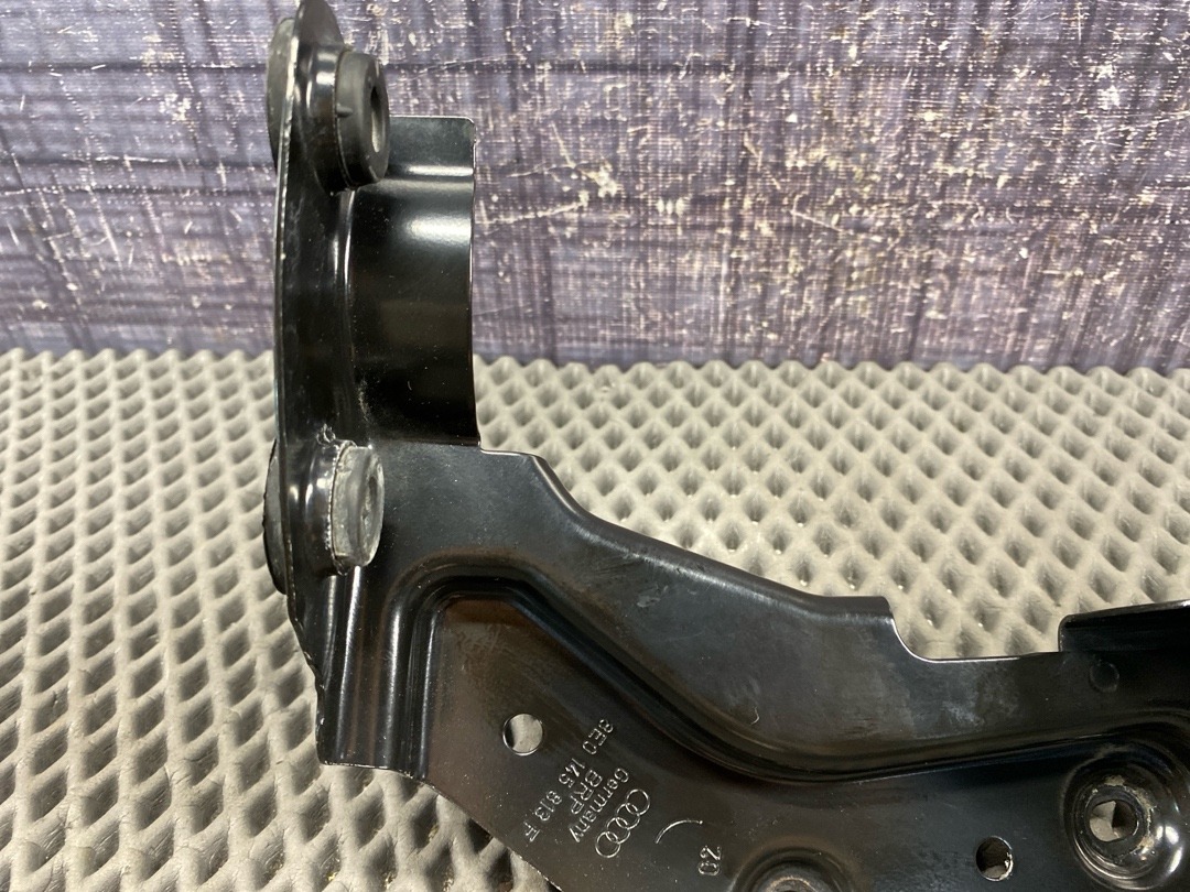 Кронштейн интеркулера, 6670 рублей, Красноярск