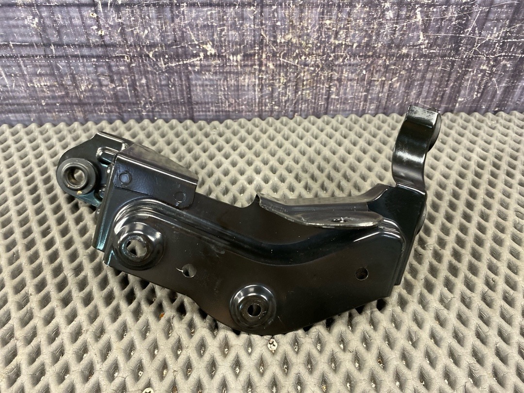 Кронштейн интеркулера, 6670 рублей, Красноярск