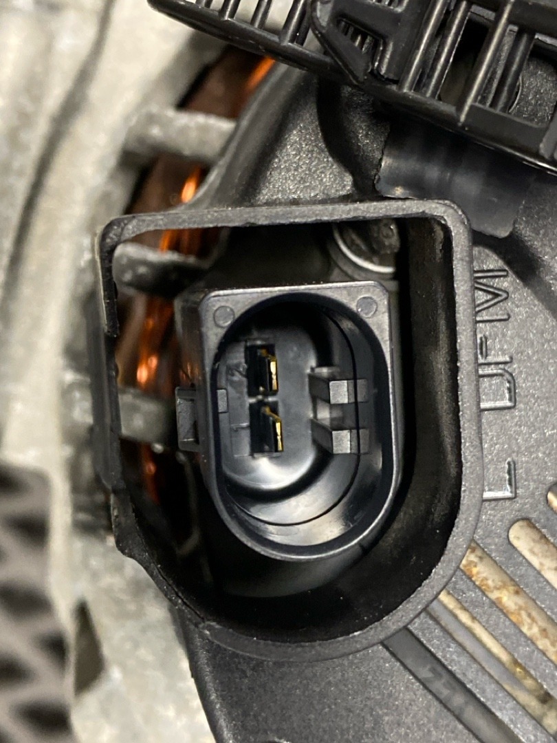 Генератор, 12930 рублей, Красноярск