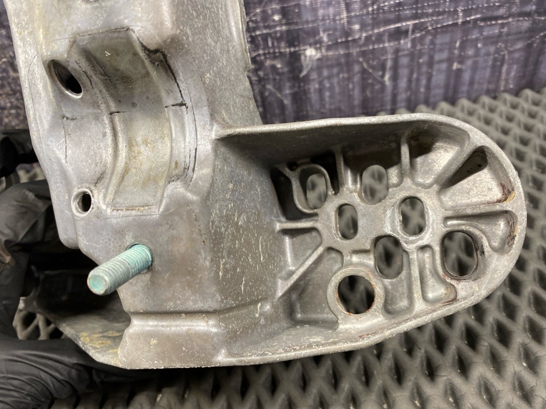 Кронштейн двигателя, 1110 рублей, Красноярск