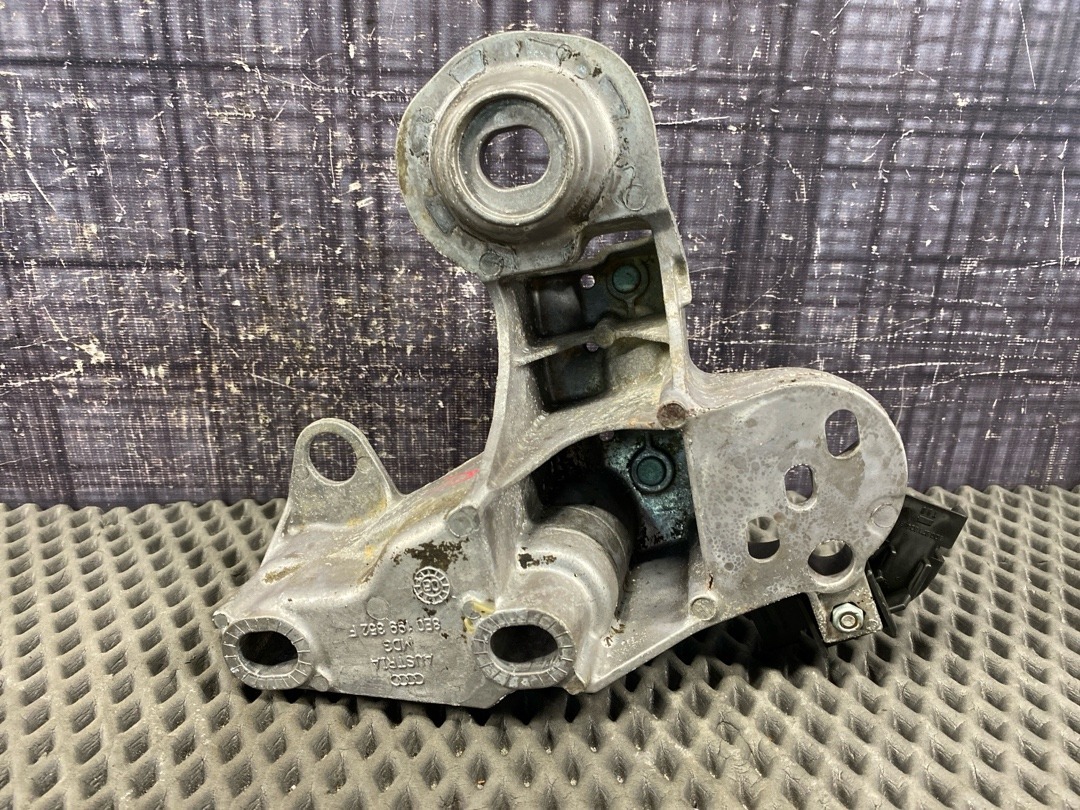 Кронштейн двигателя, 1110 рублей, Красноярск