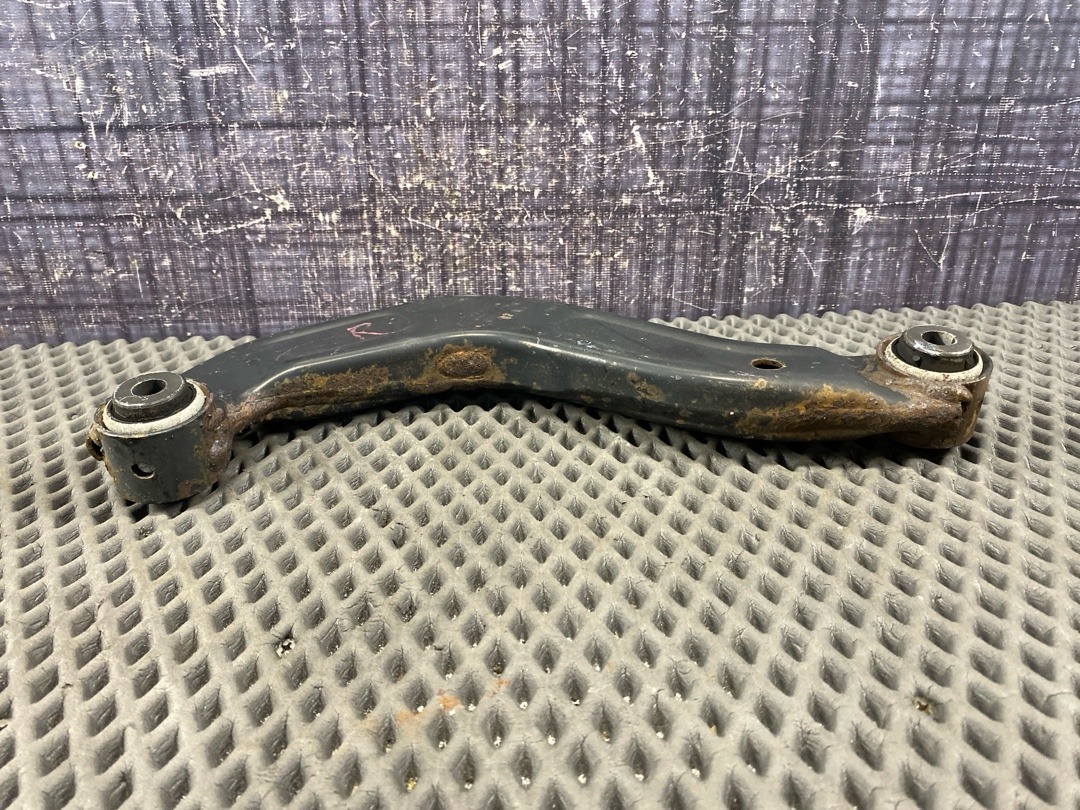 Рычаг подвески, 2710 рублей, Красноярск