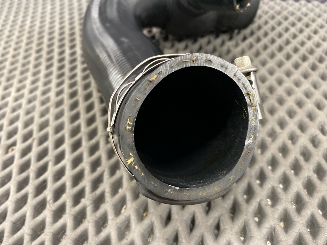 Патрубок интеркуллера, 2210 рублей, Красноярск