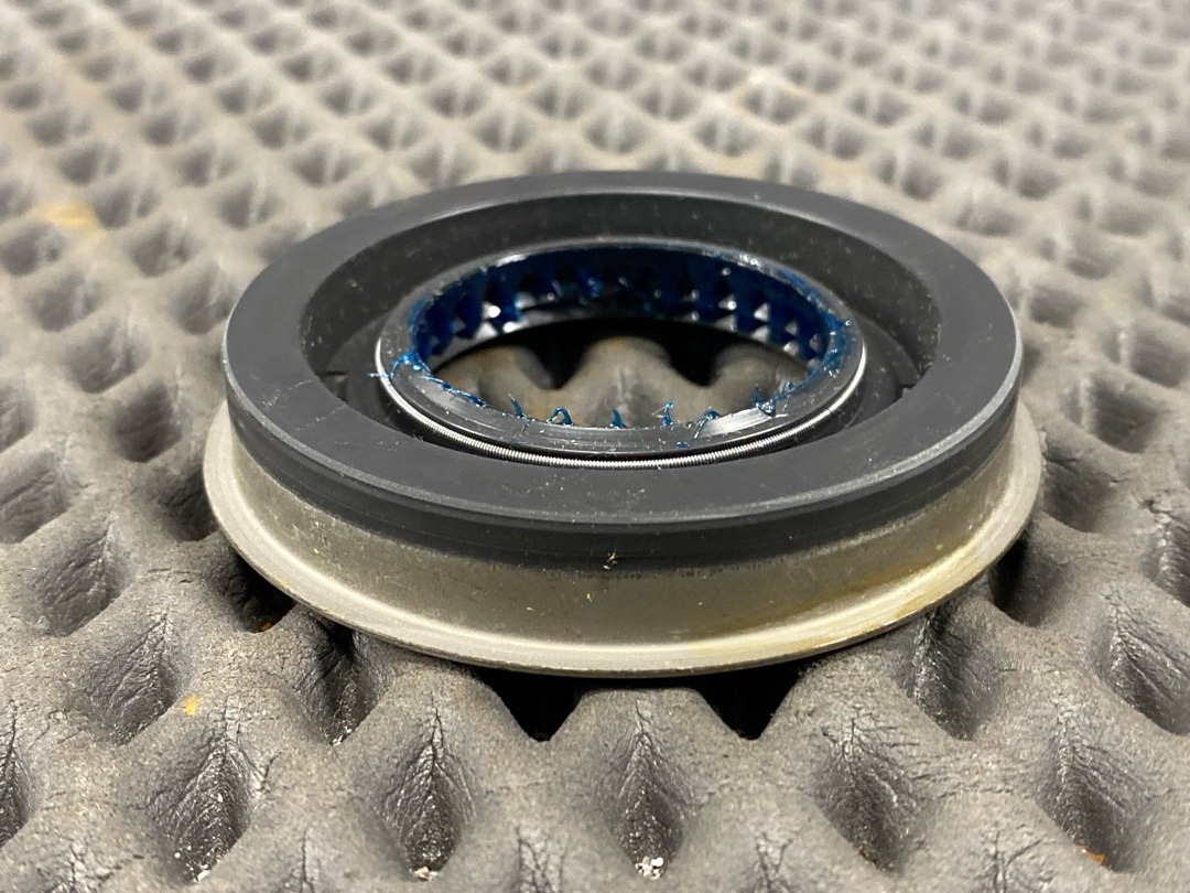 Сальник редуктора, 4180 рублей, Красноярск