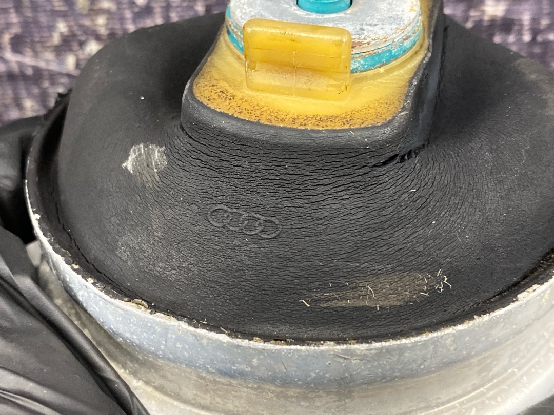 Подушка двигателя, 4140 рублей, Красноярск