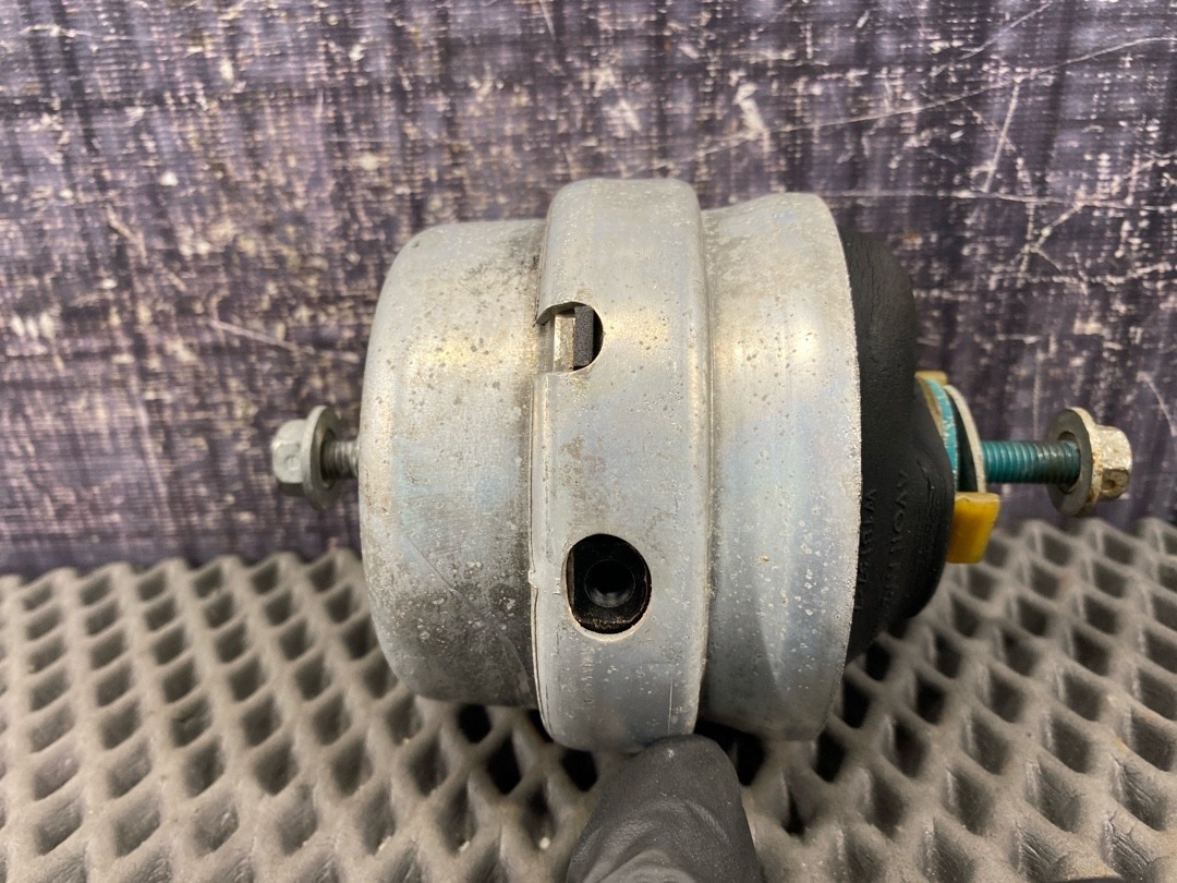 Подушка двигателя, 4140 рублей, Красноярск