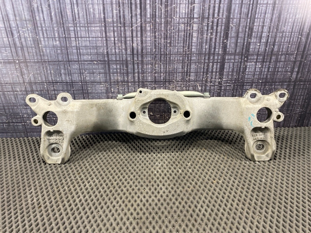 Кронштейн КПП, 4840 рублей, Красноярск