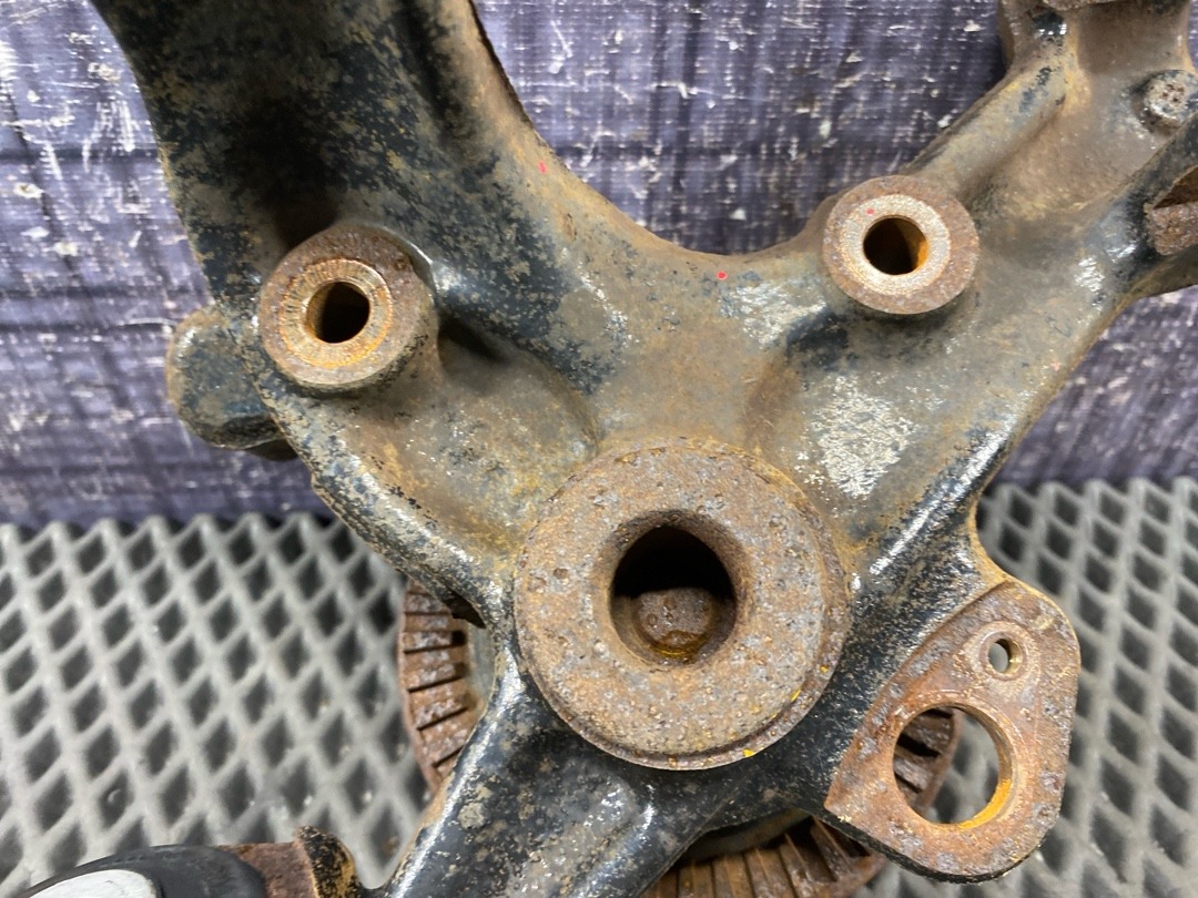 Поворотный кулак, 4080 рублей, Красноярск