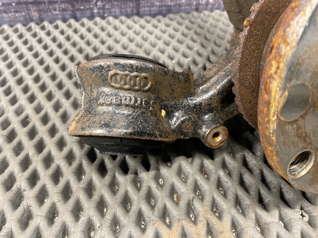 Поворотный кулак, 4080 рублей, Красноярск