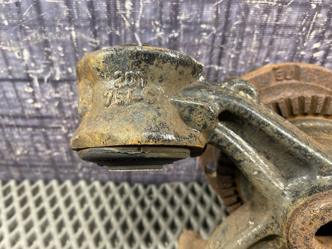 Поворотный кулак, 4080 рублей, Красноярск