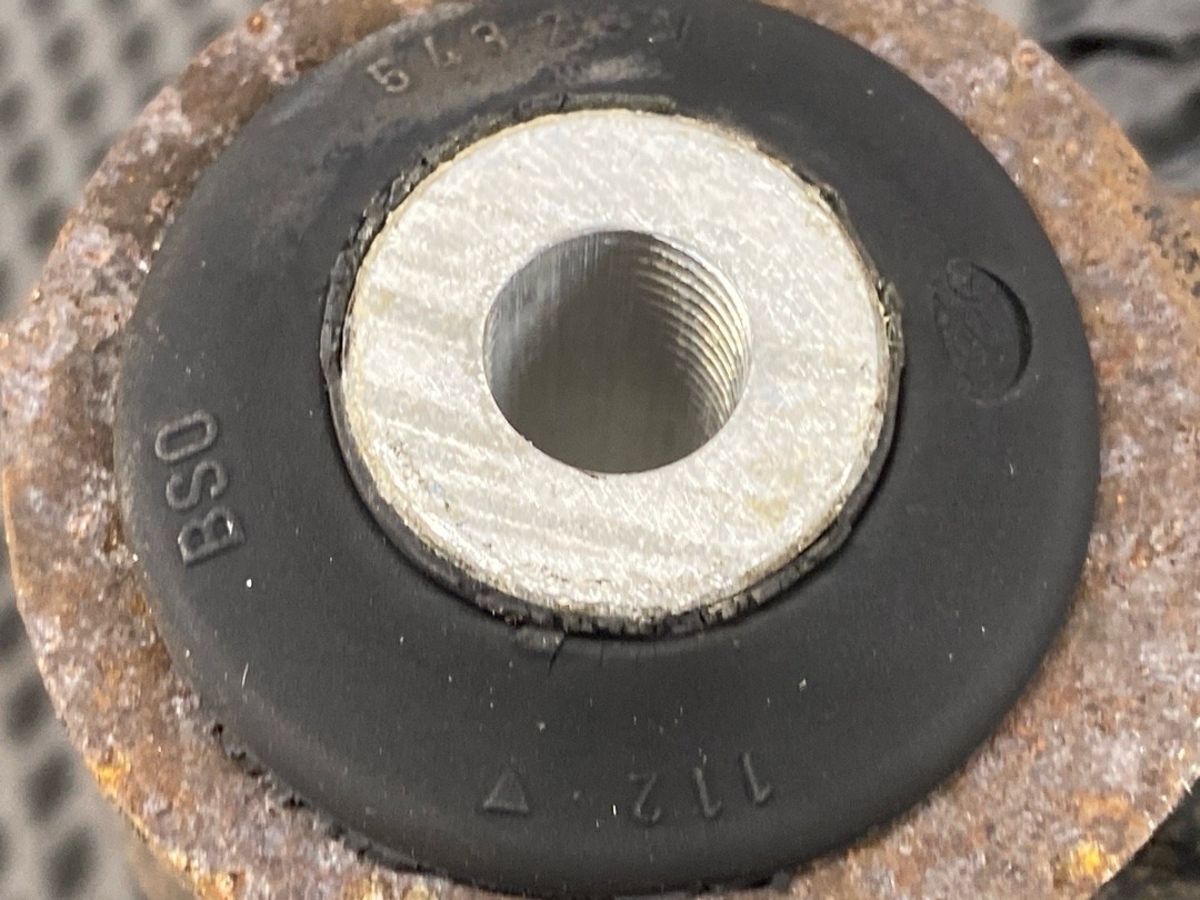 Поворотный кулак, 4080 рублей, Красноярск