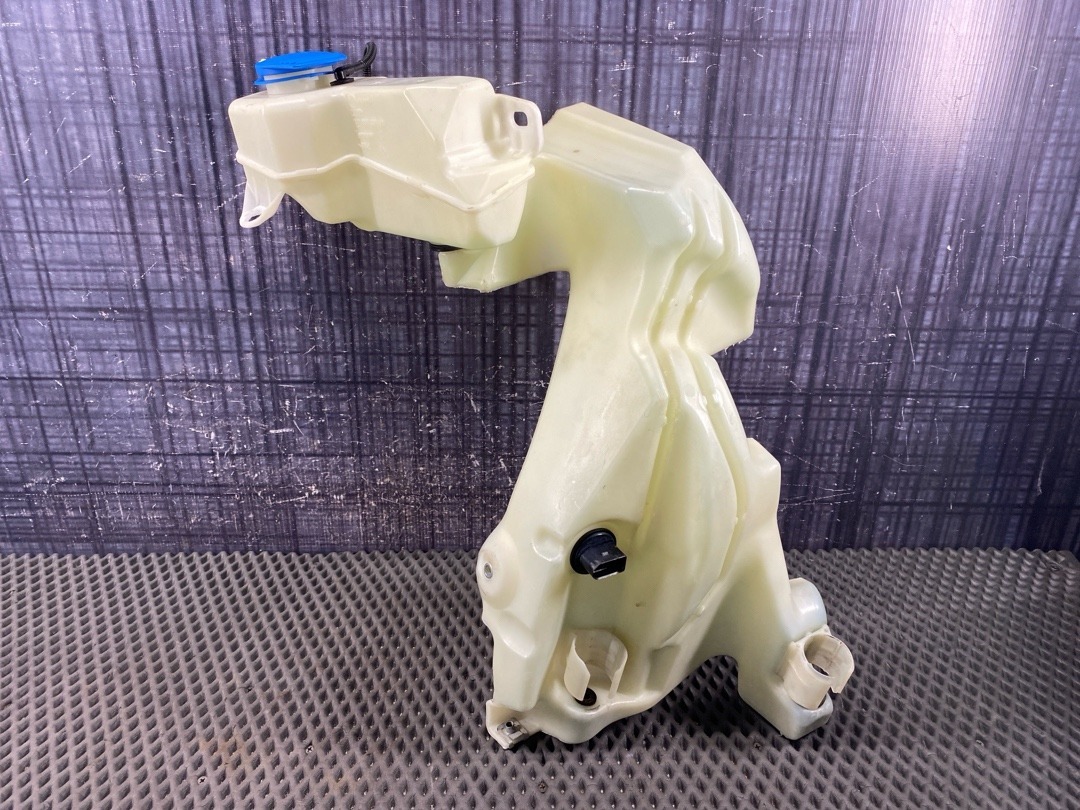 Бачок омывателя, 2960 рублей, Красноярск