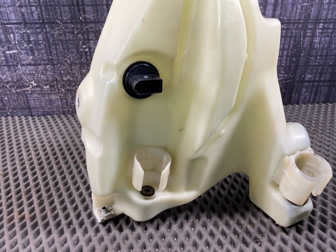 Бачок омывателя, 2960 рублей, Красноярск