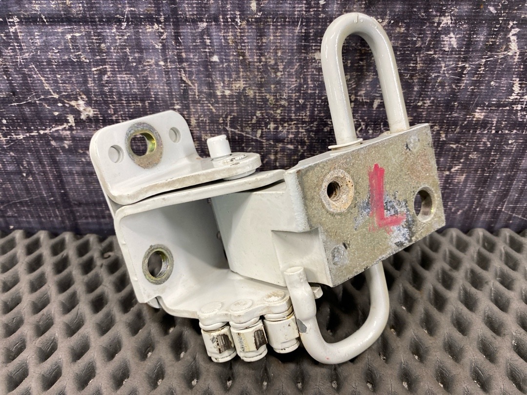 Петля двери, 3010 рублей, Красноярск