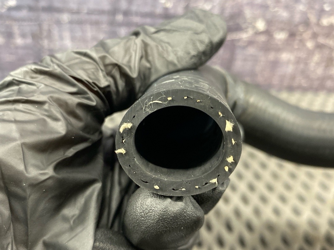 Патрубок печки, 5910 рублей, Красноярск