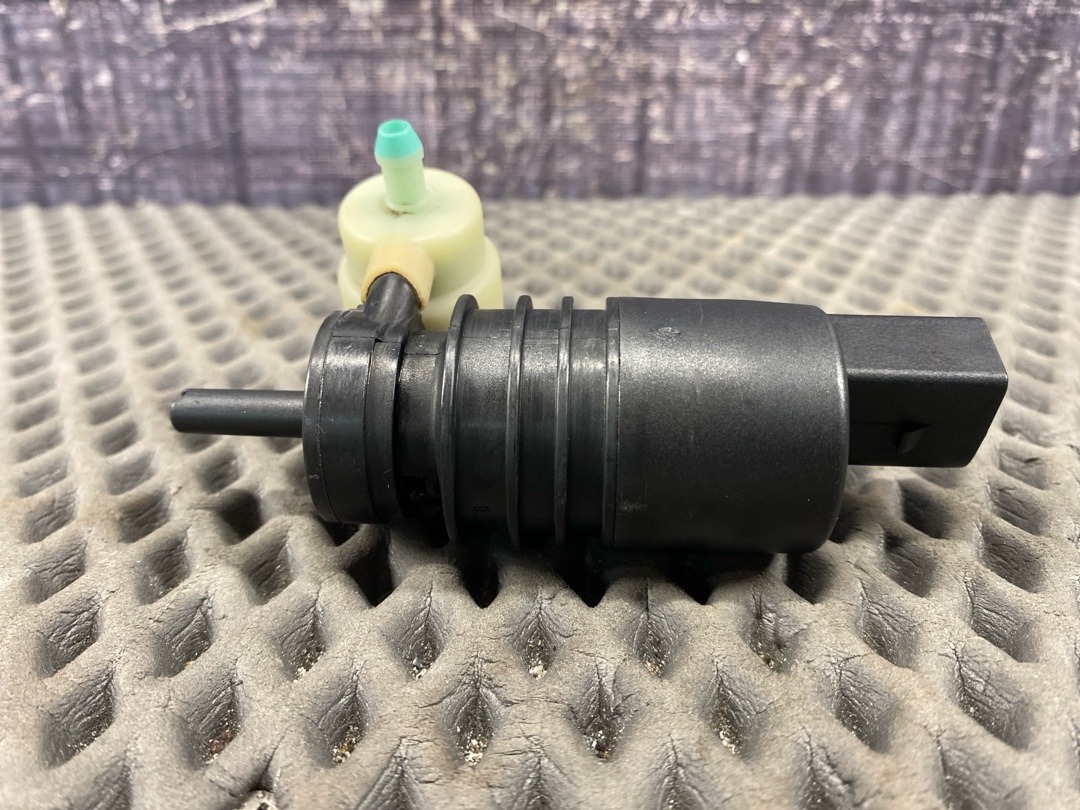 Мотор бачка стеклоомывателя, 970 рублей, Красноярск