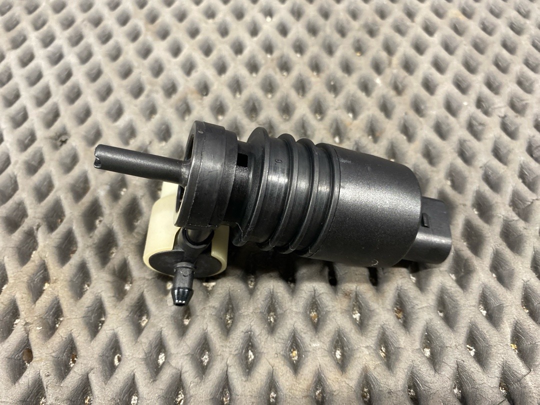 Мотор бачка стеклоомывателя, 970 рублей, Красноярск