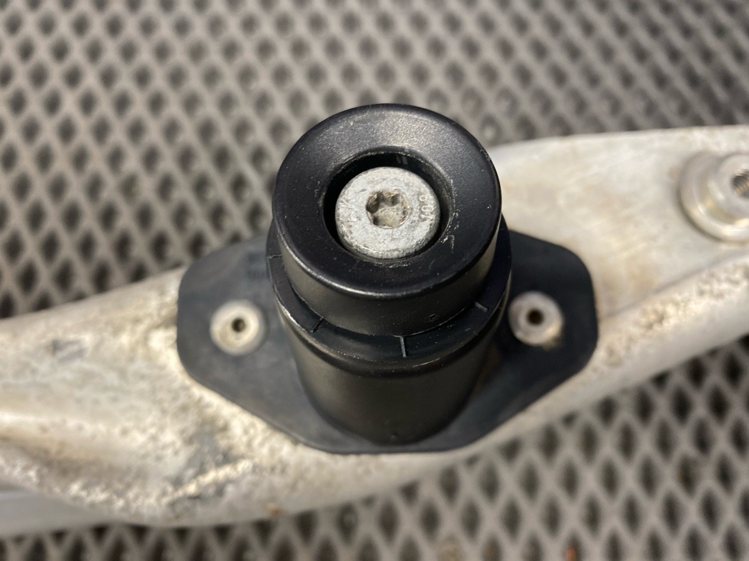 Усилитель бампера, 4610 рублей, Красноярск