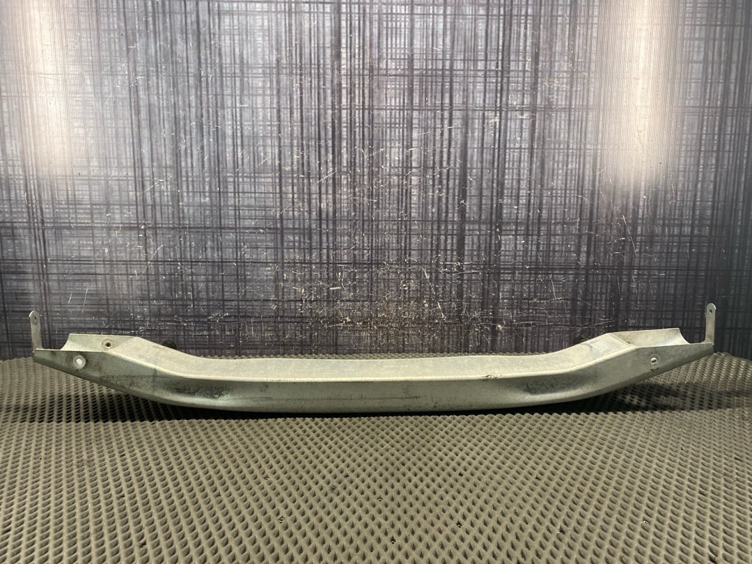 Усилитель бампера, 4610 рублей, Красноярск