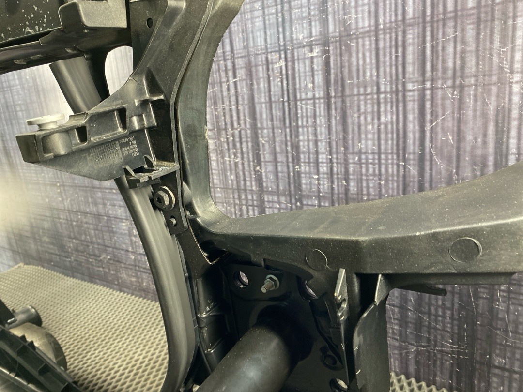 Рамка радиатора, 11320 рублей, Красноярск