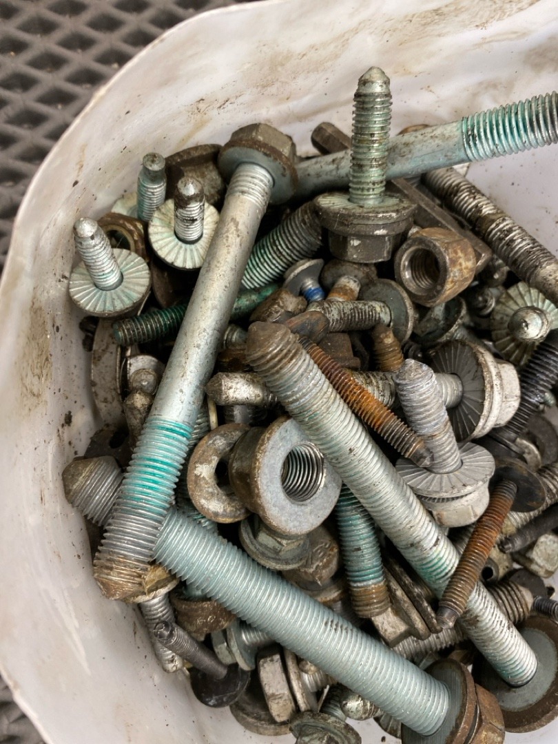 Болты и гайки, 3960 рублей, Красноярск