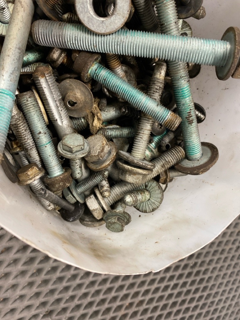 Болты и гайки, 3960 рублей, Красноярск