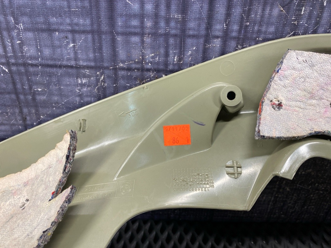 Пластик багажника, 1670 рублей, Красноярск