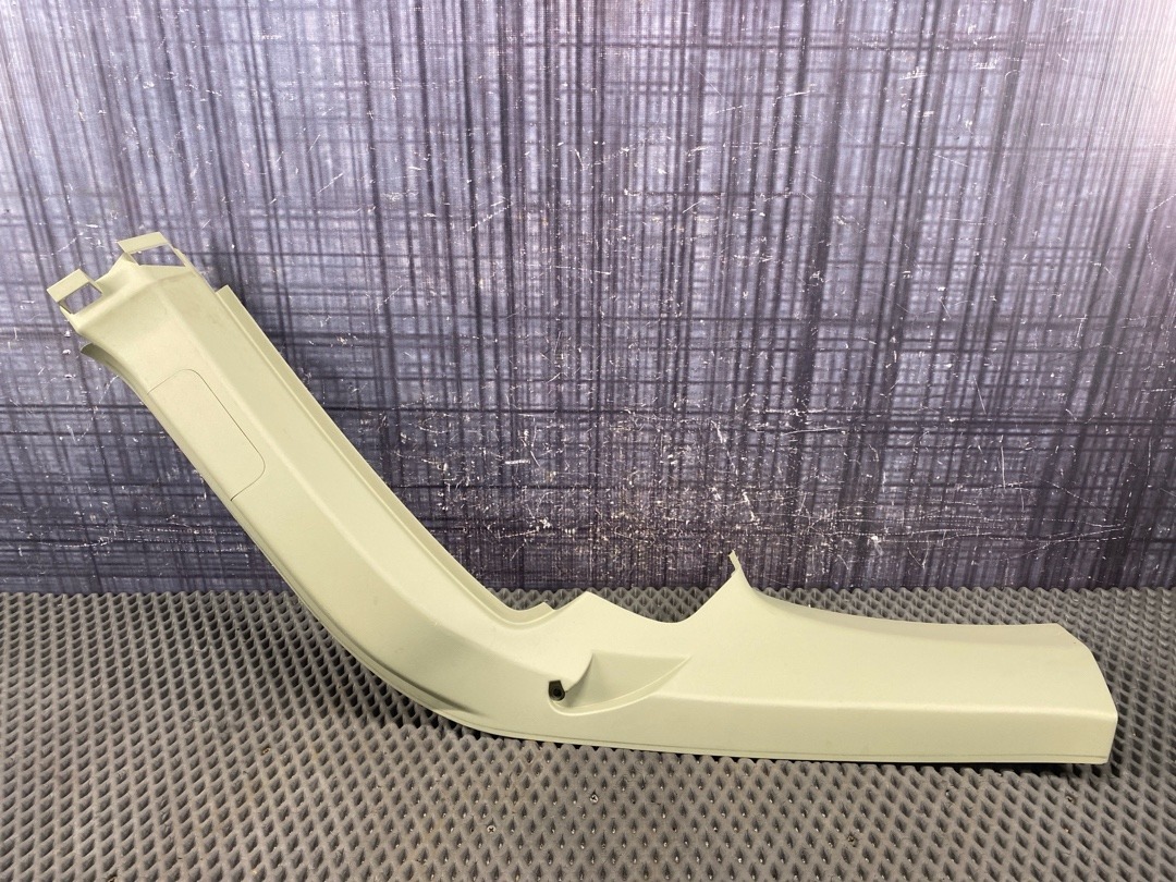 Пластик багажника, 1420 рублей, Красноярск